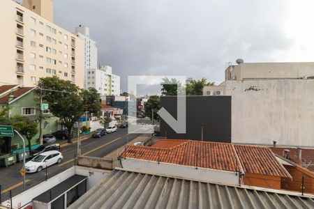 Vista da sacada de apartamento à venda com 1 quarto, 58m² em Cambuí, Campinas