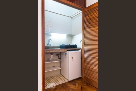 Cozinha de kitnet/studio para alugar com 1 quarto, 30m² em Glória, Rio de Janeiro