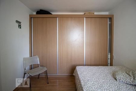 Quarto de apartamento à venda com 3 quartos, 80m² em Calafate, Belo Horizonte