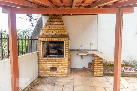 Churrascqueira de casa à venda com 3 quartos, 302m² em Santa Lúcia, Belo Horizonte