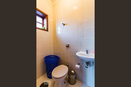 Banheiro de Serviço de casa à venda com 6 quartos, 380m² em Cidade Universitária, Campinas