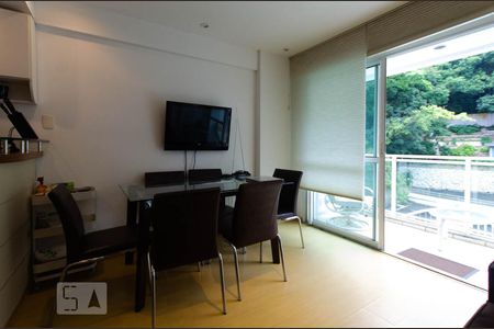 Sala de apartamento à venda com 2 quartos, 95m² em Lagoa, Rio de Janeiro