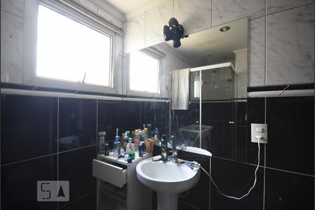 Detalhe do banheiro suíte de apartamento à venda com 3 quartos, 110m² em Vila Suzana, São Paulo