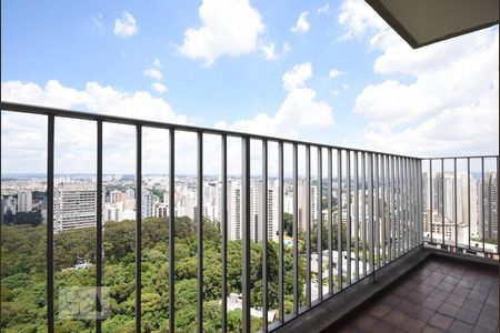 Varanda de apartamento à venda com 3 quartos, 110m² em Vila Suzana, São Paulo