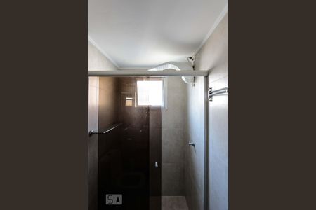 Banheiro de apartamento para alugar com 2 quartos, 56m² em Butantã, São Paulo