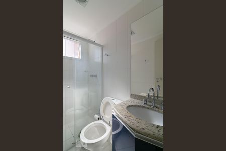 Banheiro da suíte de apartamento à venda com 2 quartos, 63m² em Vila Mariana, São Paulo