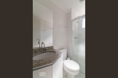 Banheiro  de apartamento à venda com 2 quartos, 63m² em Vila Mariana, São Paulo