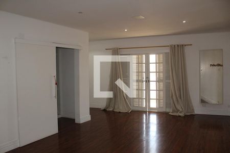 Quarto1 de casa à venda com 3 quartos, 350m² em Vila Anglo Brasileira, São Paulo
