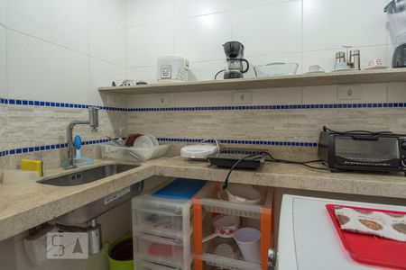 Cozinha de kitnet/studio para alugar com 1 quarto, 35m² em Centro, Rio de Janeiro