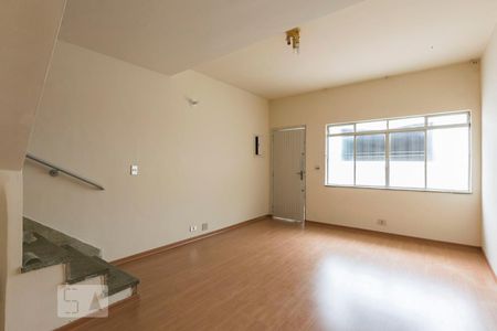 1o. Andar - Sala de casa para alugar com 3 quartos, 102m² em Bosque da Saúde, São Paulo