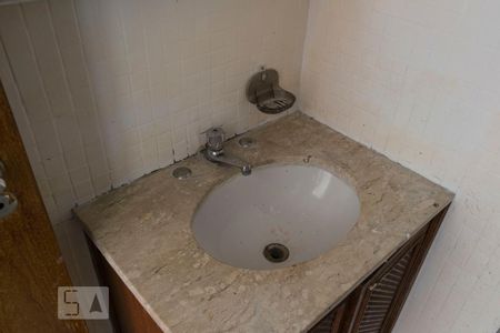 Suíte - Banheiro (Torneira) de apartamento à venda com 1 quarto, 40m² em Vila Mariana, São Paulo