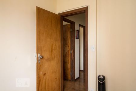 
Quarto de apartamento para alugar com 3 quartos, 90m² em Santo Antônio, Belo Horizonte