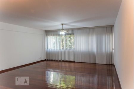 Sala  de apartamento à venda com 3 quartos, 157m² em Tijuca, Rio de Janeiro