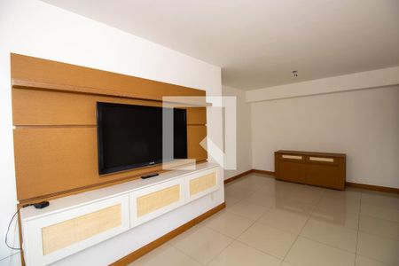 Sala de apartamento para alugar com 3 quartos, 65m² em Recreio dos Bandeirantes, Rio de Janeiro