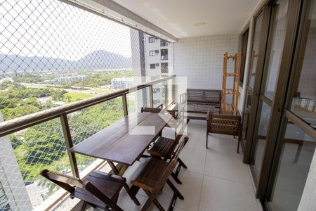 Varanda de apartamento para alugar com 3 quartos, 65m² em Recreio dos Bandeirantes, Rio de Janeiro