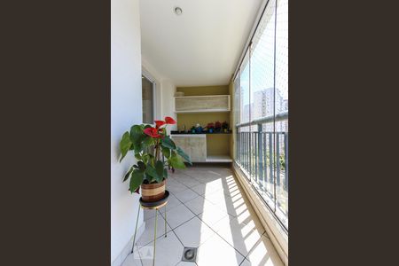 varanda de apartamento à venda com 2 quartos, 70m² em Vila Andrade, São Paulo