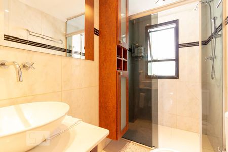 Banheiro de apartamento para alugar com 4 quartos, 290m² em Brooklin Paulista, São Paulo