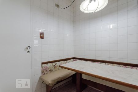 Cozinha de apartamento para alugar com 2 quartos, 74m² em Barra Funda, São Paulo