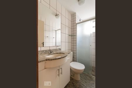 Banheiro  de apartamento para alugar com 3 quartos, 70m² em Castelo, Belo Horizonte