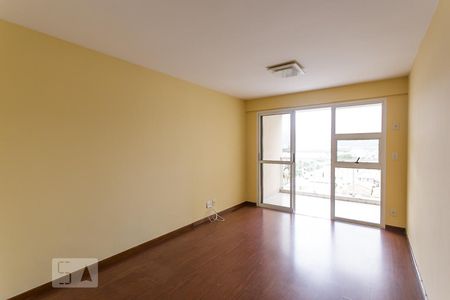 Sala de apartamento à venda com 3 quartos, 80m² em Recreio dos Bandeirantes, Rio de Janeiro
