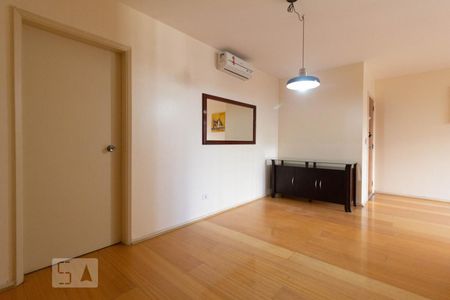 Sala de apartamento à venda com 3 quartos, 129m² em Jardim Paulista, São Paulo