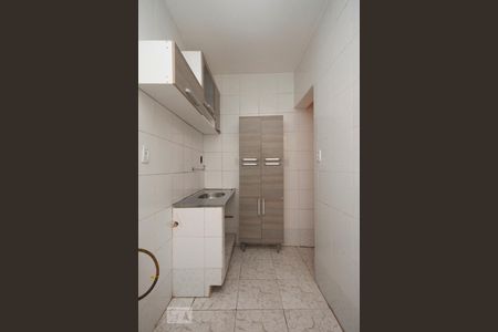 Cozinha de apartamento para alugar com 1 quarto, 45m² em Bela Vista, São Paulo