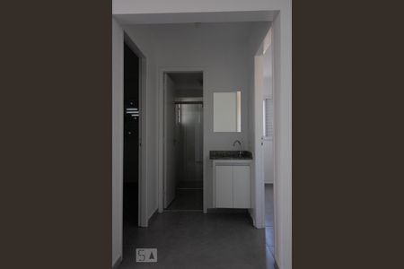 Detalhe Sala de apartamento para alugar com 2 quartos, 54m² em Casa Branca, Santo André