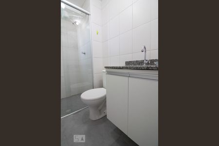 Banheiro de apartamento para alugar com 2 quartos, 54m² em Casa Branca, Santo André