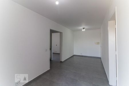 Sala de apartamento para alugar com 2 quartos, 54m² em Casa Branca, Santo André