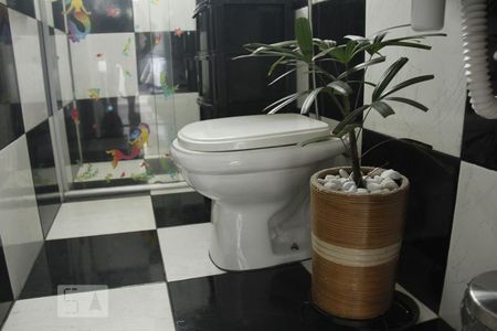 Banheiro de apartamento para alugar com 1 quarto, 30m² em Consolação, São Paulo