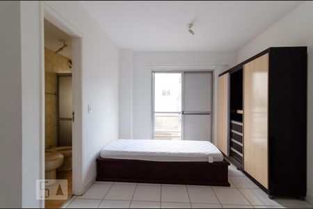 Studio à venda com 42m², 1 quarto e 1 vagaSala