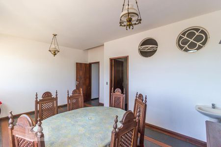 Sala de casa à venda com 4 quartos, 200m² em Palmeiras, Belo Horizonte