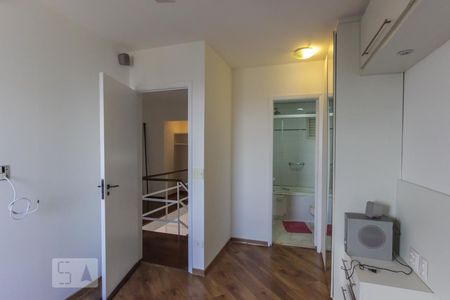 suite 1 de apartamento para alugar com 2 quartos, 95m² em Jardim Londrina, São Paulo