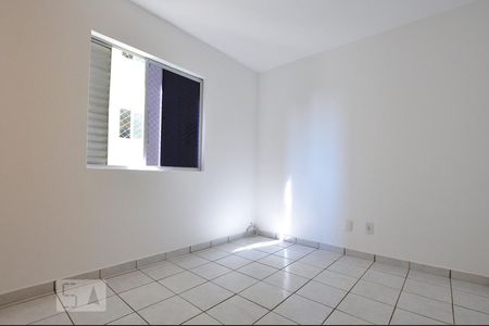 Quarto 1 de apartamento para alugar com 2 quartos, 70m² em Setor Pedro Ludovico, Goiânia