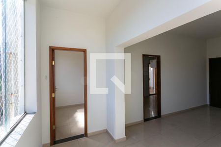 Sala de apartamento para alugar com 3 quartos, 80m² em Cachoeirinha, Belo Horizonte