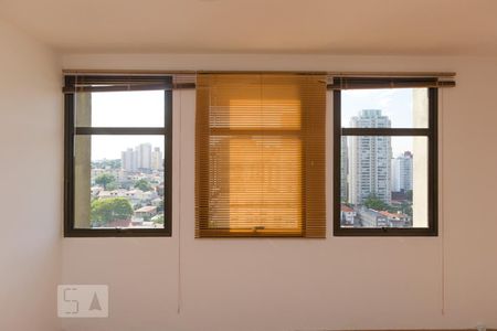 Janela da sala de apartamento à venda com 2 quartos, 90m² em Vila Alexandria, São Paulo