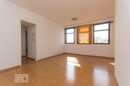 Sala de apartamento à venda com 2 quartos, 90m² em Vila Alexandria, São Paulo