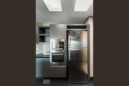 Apartamento para alugar com 92m², 1 quarto e 3 vagas Apartamento para alugar com 92m², 1 quarto e 3 vagasCozinha