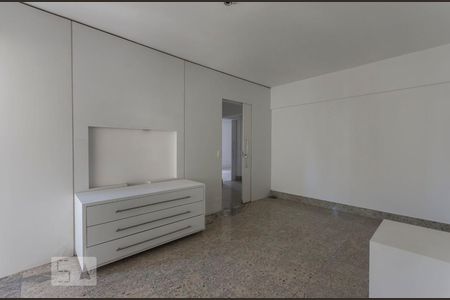 Apartamento à venda com 3 quartos, 199m² em Indianópolis, São Paulo