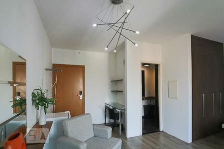 Sala de kitnet/studio para alugar com 1 quarto, 35m² em Jardim Paulista, São Paulo