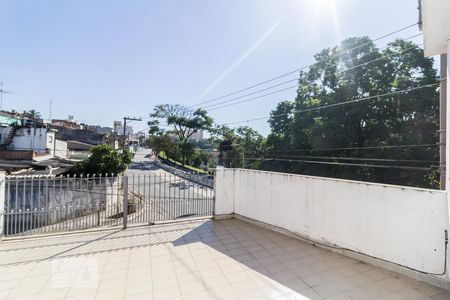 Área externa de casa para alugar com 3 quartos, 110m² em Jardim Aliança, Guarulhos