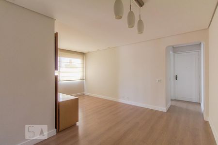 Sala de apartamento para alugar com 2 quartos, 66m² em Mirandópolis, São Paulo