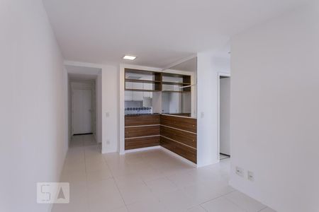 Sala de apartamento à venda com 2 quartos, 62m² em Recreio dos Bandeirantes, Rio de Janeiro