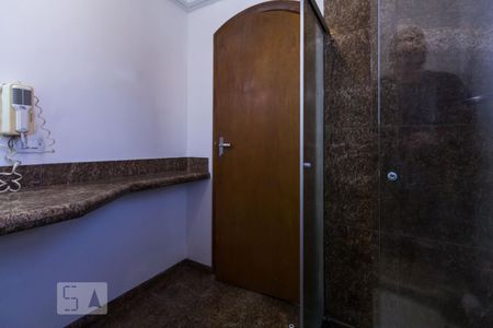 Banheiro de apartamento para alugar com 1 quarto, 52m² em Jardim Paulista, São Paulo