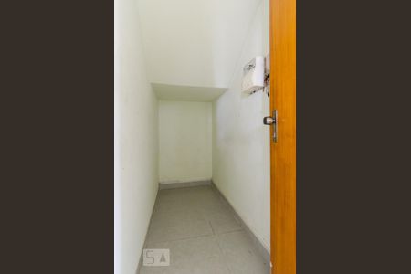 Depósito da Escada de casa à venda com 3 quartos, 150m² em Vila Homero Thon, Santo André