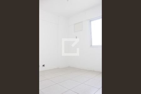 Quarto 1 de apartamento à venda com 2 quartos, 70m² em Camorim, Rio de Janeiro