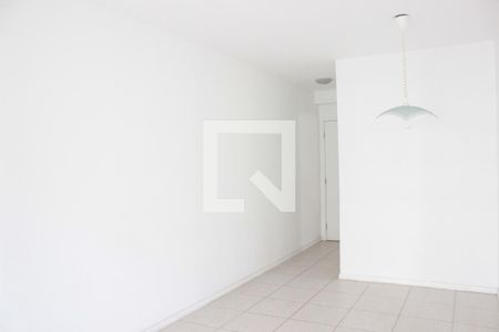 Sala de apartamento à venda com 2 quartos, 70m² em Camorim, Rio de Janeiro