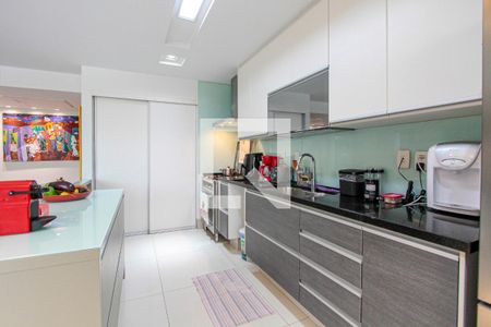 Cozinha integrada de apartamento à venda com 2 quartos, 105m² em Barra da Tijuca, Rio de Janeiro