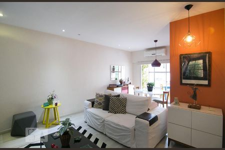 Sala  de apartamento à venda com 3 quartos, 110m² em Tijuca, Rio de Janeiro