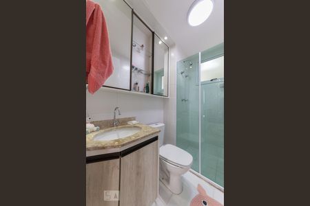 Banheiro de apartamento à venda com 3 quartos, 70m² em Parque Industrial, Campinas